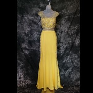 Blush Prom - 11061 - Size 4 - Lemon